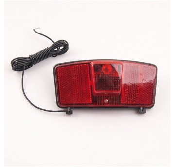 lampa tył na bagażnik/dynamo